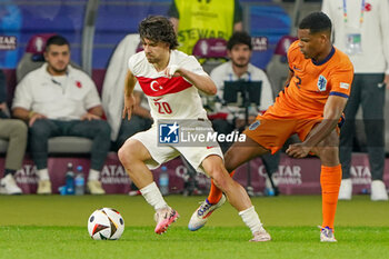 2024-07-06 - Ferdi Kadioglu of Turkiye, Denzel Dumfries of Netherlands during the UEFA Euro 2024, Quarter-finals football match between Netherlands and Turkiye on July 6, 2024 at Olympiastadion in Berlin, Germany - FOOTBALL - EURO 2024 - 1/4 - NETHERLANDS V TURKIYE - UEFA EUROPEAN - SOCCER