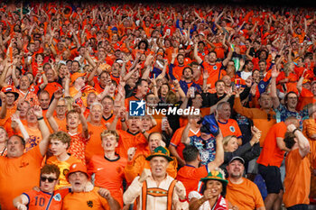 2024-07-06 - Netherlands supporters are celebrating the win during the UEFA Euro 2024, Quarter-finals football match between Netherlands and Turkiye on July 6, 2024 at Olympiastadion in Berlin, Germany - FOOTBALL - EURO 2024 - 1/4 - NETHERLANDS V TURKIYE - UEFA EUROPEAN - SOCCER