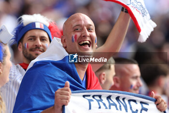 2024-07-09 - Munich , Germany 09.07.2024: Colors of French fans on the stand before the UEFA EURO 2024 semi-finals, football match between Spain vs France at Munich Football Arena - UEFA EURO 2024 - SEMIFINALS - SPAIN VS FRANCE  - UEFA EUROPEAN - SOCCER