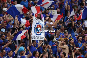 2024-07-09 - Munich , Germany 09.07.2024: Colors of French fans on the stand before the UEFA EURO 2024 semi-finals, football match between Spain vs France at Munich Football Arena - UEFA EURO 2024 - SEMIFINALS - SPAIN VS FRANCE  - UEFA EUROPEAN - SOCCER