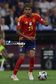 2024-07-09 - Munich , Germany 09.07.2024: Lamine Yamal of Spain during the UEFA EURO 2024 semi-finals, football match between Spain vs France at Munich Football Allianz Arena - UEFA EURO 2024 - SEMIFINALS - SPAIN VS FRANCE  - UEFA EUROPEAN - SOCCER