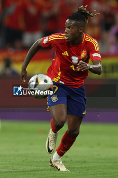 2024-07-09 - Munich , Germany 09.07.2024: Nico Williams of Spain during the UEFA EURO 2024 semi-finals, football match between Spain vs France at Munich Football Allianz Arena - UEFA EURO 2024 - SEMIFINALS - SPAIN VS FRANCE  - UEFA EUROPEAN - SOCCER