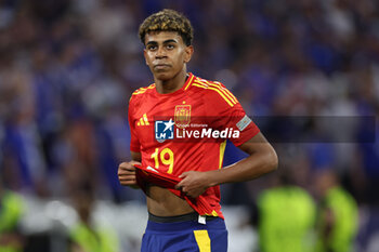 2024-07-09 - Munich , Germany 09.07.2024:Lamine Yamal of Spain during the UEFA EURO 2024 semi-finals, football match between Spain vs France at Munich Football Allianz Arena - UEFA EURO 2024 - SEMIFINALS - SPAIN VS FRANCE  - UEFA EUROPEAN - SOCCER