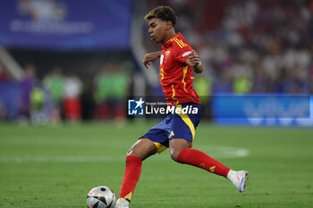 2024-07-09 - Munich , Germany 09.07.2024: Lamine Yamal of Spain during the UEFA EURO 2024 semi-finals, football match between Spain vs France at Munich Football Allianz Arena - UEFA EURO 2024 - SEMIFINALS - SPAIN VS FRANCE  - UEFA EUROPEAN - SOCCER