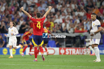 2024-07-09 - Munich , Germany 09.07.2024: Nacho of Spain celebrate victory at end of the UEFA EURO 2024 semi-finals, football match between Spain vs France at Munich Football Allianz Arena - UEFA EURO 2024 - SEMIFINALS - SPAIN VS FRANCE  - UEFA EUROPEAN - SOCCER