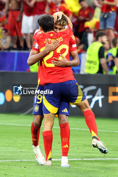 2024-07-09 - Munich , Germany 09.07.2024: Spain players celebrate victory at end of the UEFA EURO 2024 semi-finals, football match between Spain vs France at Munich Football Allianz Arena - UEFA EURO 2024 - SEMIFINALS - SPAIN VS FRANCE  - UEFA EUROPEAN - SOCCER