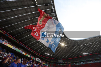 2024-07-09 - Munich , Germany 09.07.2024: France flag waving during the UEFA EURO 2024 semi-finals, football match between Spain vs France at Munich Football Allianz Arena - UEFA EURO 2024 - SEMIFINALS - SPAIN VS FRANCE  - UEFA EUROPEAN - SOCCER