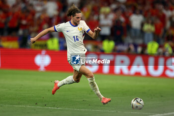 2024-07-09 - Munich , Germany 09.07.2024: Adrien Rabiot of France uring the UEFA EURO 2024 semi-finals, football match between Spain vs France at Munich Football Allianz Arena - UEFA EURO 2024 - SEMIFINALS - SPAIN VS FRANCE  - UEFA EUROPEAN - SOCCER