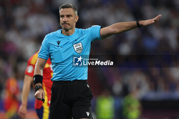 2024-07-09 - Munich , Germany 09.07.2024: referee Slavko Vincic during the UEFA EURO 2024 semi-finals, football match between Spain vs France at Munich Football Allianz Arena - UEFA EURO 2024 - SEMIFINALS - SPAIN VS FRANCE  - UEFA EUROPEAN - SOCCER