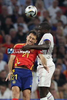 2024-07-09 - Munich , Germany 09.07.2024: Mikel Oyarzabal of Spain, Ferland Mendy of France during the UEFA EURO 2024 semi-finals, football match between Spain vs France at Munich Football Allianz Arena - UEFA EURO 2024 - SEMIFINALS - SPAIN VS FRANCE  - UEFA EUROPEAN - SOCCER