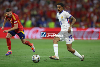 2024-07-09 - Munich , Germany 09.07.2024: Bradley Barcola of France during the UEFA EURO 2024 semi-finals, football match between Spain vs France at Munich Football Allianz Arena - UEFA EURO 2024 - SEMIFINALS - SPAIN VS FRANCE  - UEFA EUROPEAN - SOCCER