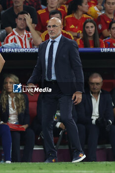 2024-07-09 - Munich , Germany 09.07.2024: Luis de la Fuente of Spain during the UEFA EURO 2024 semi-finals, football match between Spain vs France at Munich Football Allianz Arena - UEFA EURO 2024 - SEMIFINALS - SPAIN VS FRANCE  - UEFA EUROPEAN - SOCCER