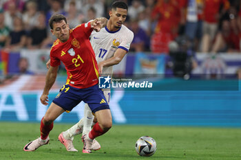 2024-07-09 - Munich , Germany 09.07.2024: Mikel Oyarzabal of Spain, William Saliba of France during the UEFA EURO 2024 semi-finals, football match between Spain vs France at Munich Football Allianz Arena - UEFA EURO 2024 - SEMIFINALS - SPAIN VS FRANCE  - UEFA EUROPEAN - SOCCER