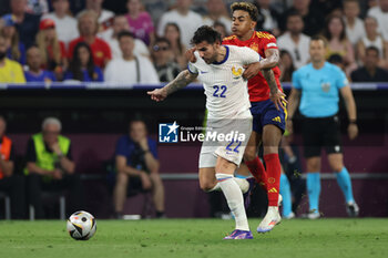 2024-07-09 - Munich , Germany 09.07.2024: Theo Hernandez of France, Lamine Yamal of Spain during the UEFA EURO 2024 semi-finals, football match between Spain vs France at Munich Football Allianz Arena - UEFA EURO 2024 - SEMIFINALS - SPAIN VS FRANCE  - UEFA EUROPEAN - SOCCER