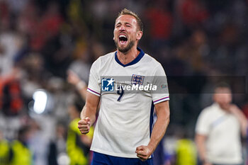 2024-07-10 - Harry Kane of England celebrates after the UEFA Euro 2024, Semi-finals football match between Netherlands and England on 10 July 2024 at Signal Iduna Park in Dortmund, Germany - FOOTBALL - EURO 2024 - 1/2 - NETHERLANDS V ENGLAND - UEFA EUROPEAN - SOCCER