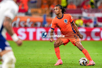 2024-07-10 - Nathan Ake of the Netherlands during the UEFA Euro 2024, Semi-finals football match between Netherlands and England on 10 July 2024 at Signal Iduna Park in Dortmund, Germany - FOOTBALL - EURO 2024 - 1/2 - NETHERLANDS V ENGLAND - UEFA EUROPEAN - SOCCER