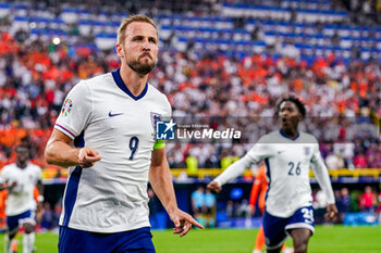 2024-07-10 - Harry Kane of England celebrates his goal 1-1 during the UEFA Euro 2024, Semi-finals football match between Netherlands and England on 10 July 2024 at Signal Iduna Park in Dortmund, Germany - FOOTBALL - EURO 2024 - 1/2 - NETHERLANDS V ENGLAND - UEFA EUROPEAN - SOCCER