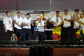 2024-07-15 - Spanish player Alejandro Grimaldo (C) seen celebrating with his teammates during the celebration of the Spanish national football team for the victory of the UEFA Euro 2024 title at Plaza de Cibeles on May 12, 2024 in Madrid, Spain. - SPAIN CELEBRATION UEFA EURO 2024 WIN - UEFA EUROPEAN - SOCCER