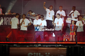 2024-07-15 - Spanish player Lamine Yamal (C) seen celebrating with his teammates during the celebration of the Spanish national football team for the victory of the UEFA Euro 2024 title at Plaza de Cibeles on May 12, 2024 in Madrid, Spain. - SPAIN CELEBRATION UEFA EURO 2024 WIN - UEFA EUROPEAN - SOCCER