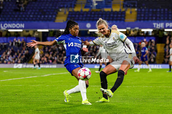 2024-01-25 - Caroline Moller (16) of Real Madrid and Ashley Lawrence of Chelsea during the UEFA Women's Champions League, Group D football match between Chelsea and Real Madrid on 24 January 2024 at Stamford Bridge in London, England - FOOTBALL - WOMEN'S CHAMPIONS LEAGUE - CHELSEA V REAL MADRID - UEFA CHAMPIONS LEAGUE WOMEN - SOCCER
