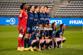 2024-01-30 - The players of Paris FC ahead of the UEFA Women's Champions League, Group D football match between Paris FC and Chelsea on January 30, 2024 at Sebastien Charlety stadium in Paris, France - FOOTBALL - WOMEN'S CHAMPIONS LEAGUE - PARIS FC V CHELSEA - UEFA CHAMPIONS LEAGUE WOMEN - SOCCER