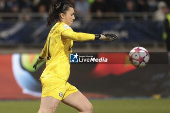 2024-01-30 - Goalkeeper of Chelsea Zecira Musovic during the UEFA Women's Champions League, Group D football match between Paris FC and Chelsea on January 30, 2024 at Sebastien Charlety stadium in Paris, France - FOOTBALL - WOMEN'S CHAMPIONS LEAGUE - PARIS FC V CHELSEA - UEFA CHAMPIONS LEAGUE WOMEN - SOCCER