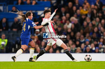 2024-03-27 - Ajax’s Kay-Lee de Sanders and Chelsea's Fran Kirby during the UEFA Women's Champions League, Quarter-finals, 2nd leg football match between Chelsea FC and AFC Ajax on 27 March 2024 at Stamford Bridge in London, England - FOOTBALL - WOMEN'S CHAMPIONS LEAGUE - CHELSEA V AJAX - UEFA CHAMPIONS LEAGUE WOMEN - SOCCER