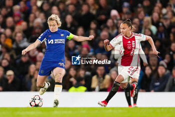 2024-03-27 - Chelsea's Erin Cuthbert and Ajax’s Rosa van Gool during the UEFA Women's Champions League, Quarter-finals, 2nd leg football match between Chelsea FC and AFC Ajax on 27 March 2024 at Stamford Bridge in London, England - FOOTBALL - WOMEN'S CHAMPIONS LEAGUE - CHELSEA V AJAX - UEFA CHAMPIONS LEAGUE WOMEN - SOCCER