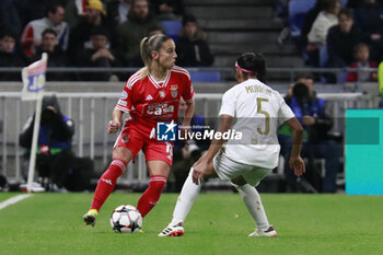 2024-03-27 - Lucia ALVES of Benfica and Perle MORRONI of Lyon during the UEFA Women's Champions League, Quarter-finals, 2nd leg football match between Olympique Lyonnais and SL Benfica on March 27, 2024 at Groupama stadium in Decines-Charpieu near Lyon, France - FOOTBALL - WOMEN'S CHAMPIONS LEAGUE - LYON V BENFICA - UEFA CHAMPIONS LEAGUE WOMEN - SOCCER