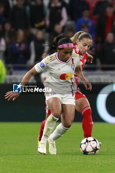 2024-03-27 - Perle MORRONI of Lyon and Lucia ALVES of Benfica during the UEFA Women's Champions League, Quarter-finals, 2nd leg football match between Olympique Lyonnais and SL Benfica on March 27, 2024 at Groupama stadium in Decines-Charpieu near Lyon, France - FOOTBALL - WOMEN'S CHAMPIONS LEAGUE - LYON V BENFICA - UEFA CHAMPIONS LEAGUE WOMEN - SOCCER