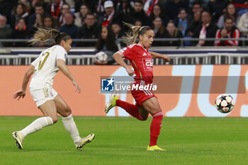 2024-03-27 - Lucia ALVES of Benfica and Delphine CASCARINO of Lyon during the UEFA Women's Champions League, Quarter-finals, 2nd leg football match between Olympique Lyonnais and SL Benfica on March 27, 2024 at Groupama stadium in Decines-Charpieu near Lyon, France - FOOTBALL - WOMEN'S CHAMPIONS LEAGUE - LYON V BENFICA - UEFA CHAMPIONS LEAGUE WOMEN - SOCCER