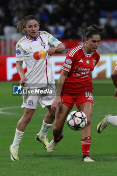 2024-03-27 - Francisca NAZARETH of Benfica and Danielle VAN DE DONK of Lyon during the UEFA Women's Champions League, Quarter-finals, 2nd leg football match between Olympique Lyonnais and SL Benfica on March 27, 2024 at Groupama stadium in Decines-Charpieu near Lyon, France - FOOTBALL - WOMEN'S CHAMPIONS LEAGUE - LYON V BENFICA - UEFA CHAMPIONS LEAGUE WOMEN - SOCCER