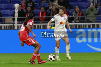 2024-03-27 - Delphine CASCARINO of Lyon and Lais ARAUJO of Benfica during the UEFA Women's Champions League, Quarter-finals, 2nd leg football match between Olympique Lyonnais and SL Benfica on March 27, 2024 at Groupama stadium in Decines-Charpieu near Lyon, France - FOOTBALL - WOMEN'S CHAMPIONS LEAGUE - LYON V BENFICA - UEFA CHAMPIONS LEAGUE WOMEN - SOCCER