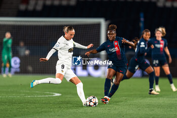 2024-03-28 - Filippa CURMARK of BK Hacken and Sandy BALTIMORE of PSG during the UEFA Women's Champions League, Quarter-finals, 2nd leg football match between Paris Saint-Germain and BK Hacken on March 28, 2024 at Parc des Princes stadium in Paris, France - FOOTBALL - WOMEN'S CHAMPIONS LEAGUE - PARIS SG V BK HACKEN - UEFA CHAMPIONS LEAGUE WOMEN - SOCCER