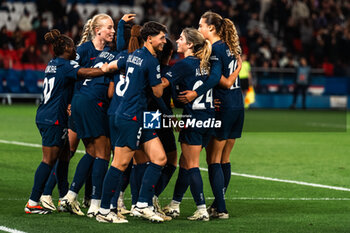 2024-03-28 - PSG players celebrating a goal during the UEFA Women's Champions League, Quarter-finals, 2nd leg football match between Paris Saint-Germain and BK Hacken on March 28, 2024 at Parc des Princes stadium in Paris, France - FOOTBALL - WOMEN'S CHAMPIONS LEAGUE - PARIS SG V BK HACKEN - UEFA CHAMPIONS LEAGUE WOMEN - SOCCER