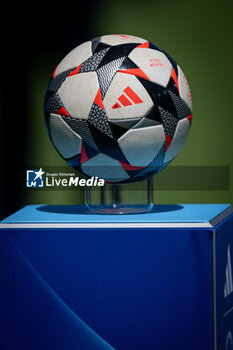 2024-04-20 - Official match ball during a Women's UEFA Champions League first-leg semifinal match between FC Barcelona and Chelsea Women at Estadi Olimpic Lluis Companys, in Barcelona, ,Spain on April 20, 2024. Photo by Felipe Mondino - WUCL SEMIFINAL 1º LEG - FC BARCELONA - CHELSEA WOMEN - UEFA CHAMPIONS LEAGUE WOMEN - SOCCER