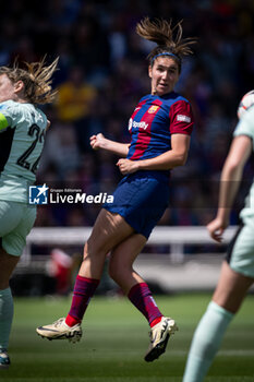 2024-04-20 - Mariona Caldentey (FC Barcelona) controls the ball during a Women's UEFA Champions League first-leg semifinal match between FC Barcelona and Chelsea Women at Estadi Olimpic Lluis Companys, in Barcelona, ,Spain on April 20, 2024. Photo by Felipe Mondino - WUCL SEMIFINAL 1º LEG - FC BARCELONA - CHELSEA WOMEN - UEFA CHAMPIONS LEAGUE WOMEN - SOCCER