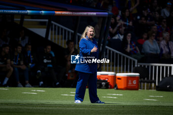 2024-04-20 - Head Coach Emma Hayes (Chelsea Women) gestures during a Women's UEFA Champions League first-leg semifinal match between FC Barcelona and Chelsea Women at Estadi Olimpic Lluis Companys, in Barcelona, ,Spain on April 20, 2024. Photo by Felipe Mondino - WUCL SEMIFINAL 1º LEG - FC BARCELONA - CHELSEA WOMEN - UEFA CHAMPIONS LEAGUE WOMEN - SOCCER