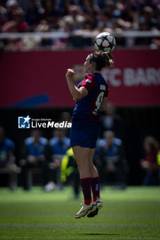 2024-04-20 - Mariona Caldentey (FC Barcelona) controls the ball during a Women's UEFA Champions League first-leg semifinal match between FC Barcelona and Chelsea Women at Estadi Olimpic Lluis Companys, in Barcelona, ,Spain on April 20, 2024. Photo by Felipe Mondino - WUCL SEMIFINAL 1º LEG - FC BARCELONA - CHELSEA WOMEN - UEFA CHAMPIONS LEAGUE WOMEN - SOCCER