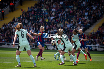 2024-04-20 - Alexia Putellas (FC Barcelona) shoots during a Women's UEFA Champions League first-leg semifinal match between FC Barcelona and Chelsea Women at Estadi Olimpic Lluis Companys, in Barcelona, ,Spain on April 20, 2024. Photo by Felipe Mondino - WUCL SEMIFINAL 1º LEG - FC BARCELONA - CHELSEA WOMEN - UEFA CHAMPIONS LEAGUE WOMEN - SOCCER