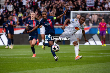 2024-04-28 - Grace Geyoro of Paris Saint Germain and Melchie Dumornay of Olympique Lyonnais fight for the ball during the UEFA Women's Champions League, Semi-finals, 2nd leg football match between Paris Saint-Germain and Olympique Lyonnais on April 28, 2024 at Parc des Princes stadium in Paris, France - FOOTBALL - WOMEN'S CHAMPIONS LEAGUE - PARIS SG V LYON - UEFA CHAMPIONS LEAGUE WOMEN - SOCCER