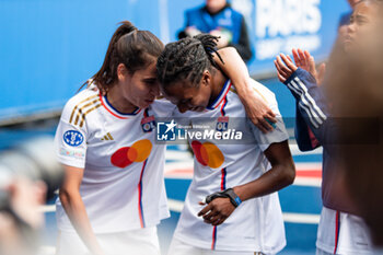 2024-04-28 - Amel Majri of Olympique Lyonnais and Vicki Becho of Olympique Lyonnais celebrate the victory after the UEFA Women's Champions League, Semi-finals, 2nd leg football match between Paris Saint-Germain and Olympique Lyonnais on April 28, 2024 at Parc des Princes stadium in Paris, France - FOOTBALL - WOMEN'S CHAMPIONS LEAGUE - PARIS SG V LYON - UEFA CHAMPIONS LEAGUE WOMEN - SOCCER