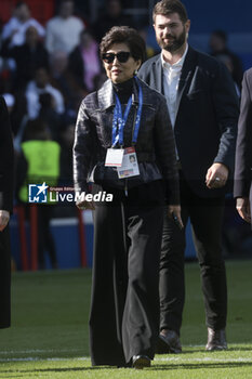 2024-04-28 - President of Olympique Lyonnais Women Michele Kang celebrates the victory following the UEFA Women's Champions League, Semi-finals, 2nd leg football match between Paris Saint-Germain and Olympique Lyonnais on April 28, 2024 at Parc des Princes stadium in Paris, France - FOOTBALL - WOMEN'S CHAMPIONS LEAGUE - PARIS SG V LYON - UEFA CHAMPIONS LEAGUE WOMEN - SOCCER