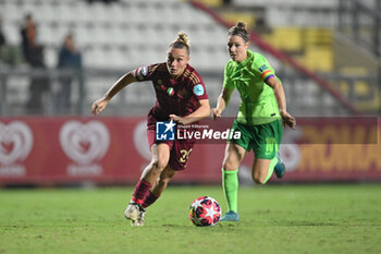 2024-10-08 - Giada Greggi of A.S. Roma Women and Svenja Huth of VfL Wolfsburg Women during the Women Champion League Rome vs Wolfsburg 08 October 2024 at the Tre Fontane Stadium in Rome - ROMA WOMEN VS WOLFSBURG - UEFA CHAMPIONS LEAGUE WOMEN - SOCCER