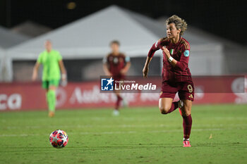 2024-10-08 - Valentina Giacinti of A.S. Roma Women during the Women Champion League Rome vs Wolfsburg 08 October 2024 at the Tre Fontane Stadium in Rome - ROMA WOMEN VS WOLFSBURG - UEFA CHAMPIONS LEAGUE WOMEN - SOCCER