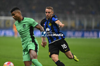 2024-02-20 - Davide Frattesi of FC Inter during the UEFA Champions League match between Inter FC Internazionale and Club Atletico De Madrid, on 20 of February 2024, at Giuseppe Meazza San Siro Siro stadium in Milan, Italy. Photo Tiziano Ballabio - INTER - FC INTERNAZIONALE VS ATLETICO MADRID - UEFA CHAMPIONS LEAGUE - SOCCER