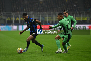 2024-02-20 - Denzel Dumfries of FC Inter during the UEFA Champions League match between Inter FC Internazionale and Club Atletico De Madrid, on 20 of February 2024, at Giuseppe Meazza San Siro Siro stadium in Milan, Italy. Photo Tiziano Ballabio - INTER - FC INTERNAZIONALE VS ATLETICO MADRID - UEFA CHAMPIONS LEAGUE - SOCCER