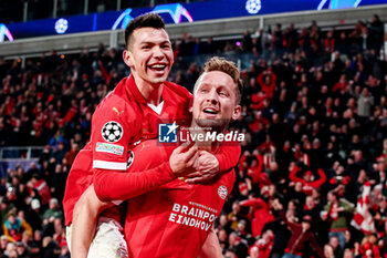 2024-02-20 - Luuk de Jong of PSV celebrates his goal 1-1 with Hirving Lozano during the UEFA Champions League, Round of 16 1st leg football match between PSV and Borussia Dortmund on February 20, 2024 at Philips Stadion in Eindhoven, Netherlands - FOOTBALL - CHAMPIONS LEAGUE - PSV V DORTMUND - UEFA CHAMPIONS LEAGUE - SOCCER