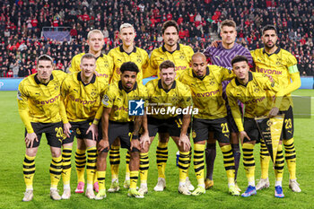 2024-02-20 - Team of Borussia Dortmund during the UEFA Champions League, Round of 16 1st leg football match between PSV and Borussia Dortmund on February 20, 2024 at Philips Stadion in Eindhoven, Netherlands - FOOTBALL - CHAMPIONS LEAGUE - PSV V DORTMUND - UEFA CHAMPIONS LEAGUE - SOCCER