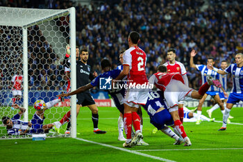 2024-02-21 - Kai Havertz (29) of Arsenal heads towards goal during the UEFA Champions League, Round of 16 1st leg football match between FC Porto and Arsenal on 21 February 2024 at Estadio do Dragao in Porto, Portugal - FOOTBALL - CHAMPIONS LEAGUE - PORTO V ARSENAL - UEFA CHAMPIONS LEAGUE - SOCCER